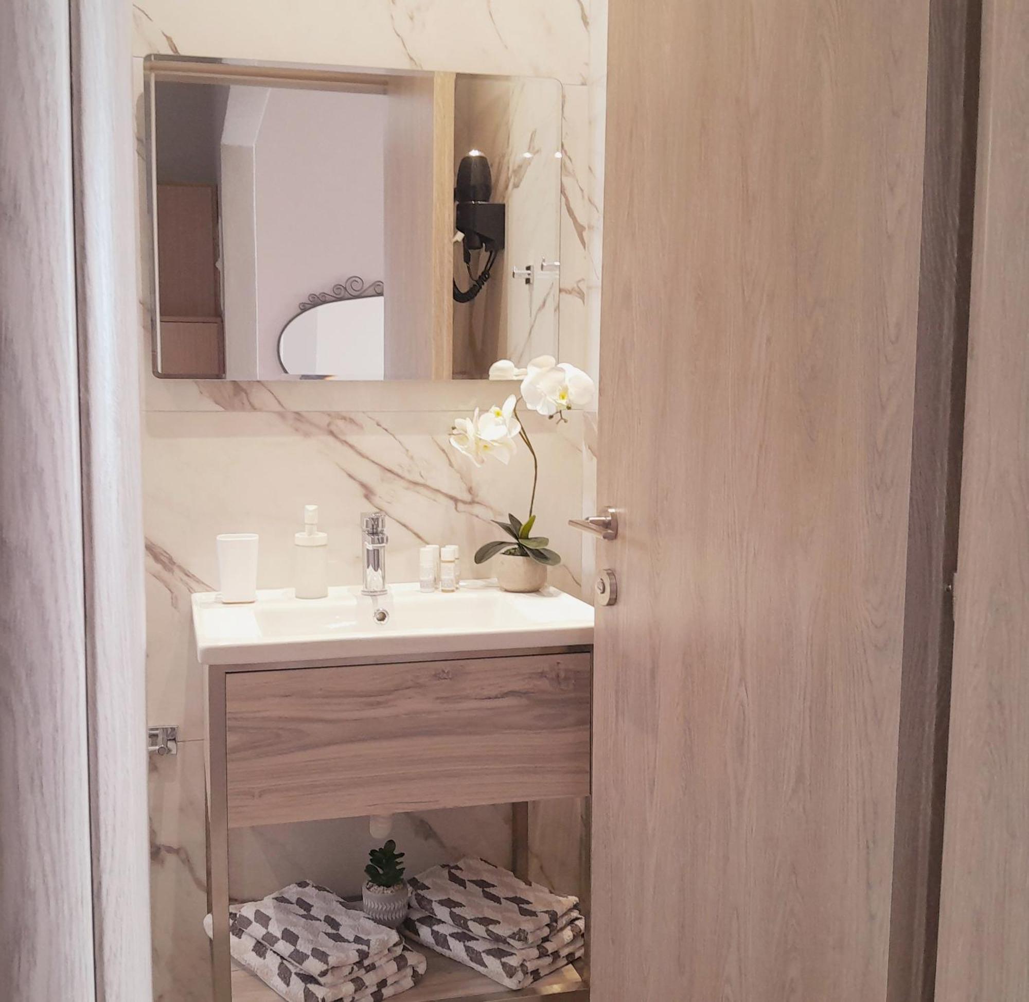 Anel Rooms ヒマラ エクステリア 写真